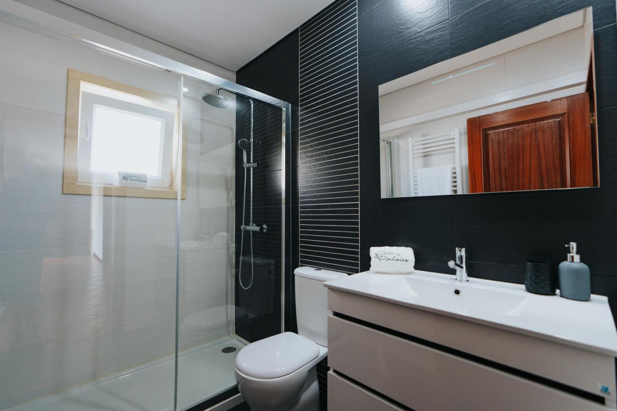 Casa Do Pinheiro - Alojamento Local Povoa de Lanhoso Ngoại thất bức ảnh